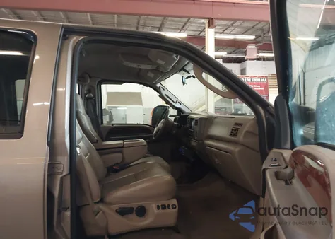 2003 Ford F-350 Lariat/Xl/Xlt из США, поврежденный, VIN 1FTSW31P33ED46085